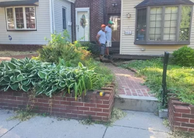 Efficient concrete contractor